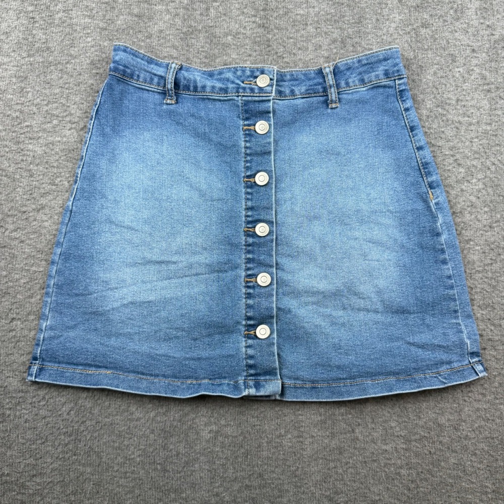 Celebrity Pink Denim Skirt Women's Small Blue Button Front‎ A-Line Mini Skirt